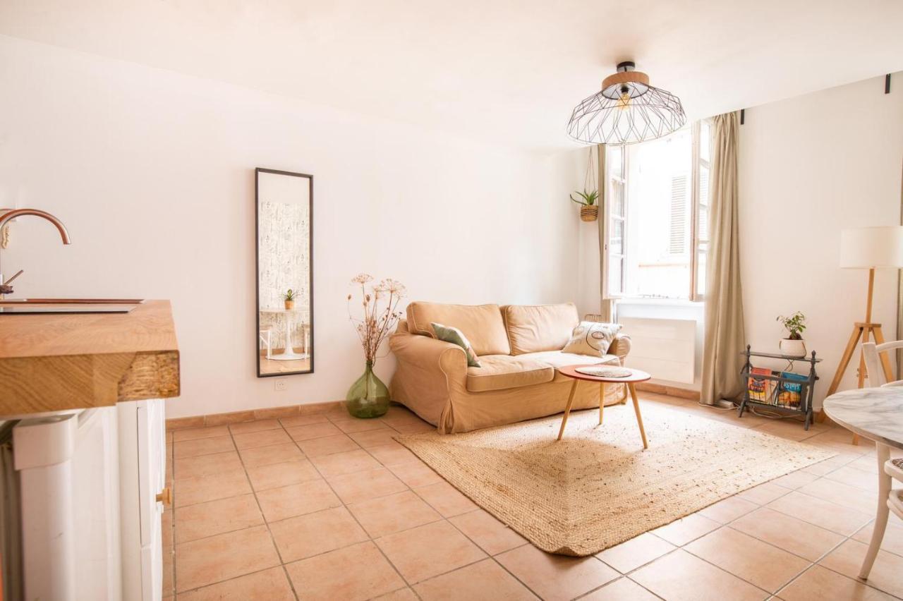 Coquet Appartement Typique Du Panier Marsella Exterior foto