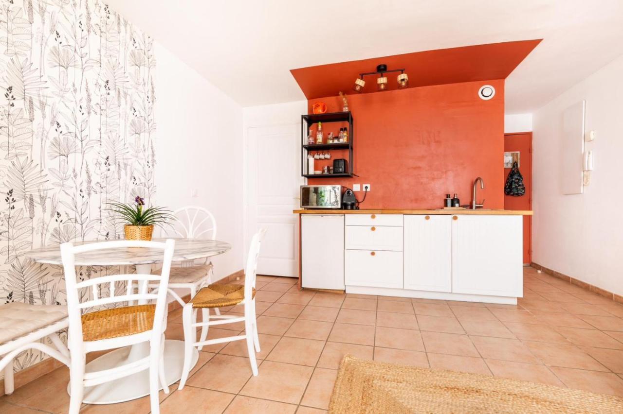 Coquet Appartement Typique Du Panier Marsella Exterior foto