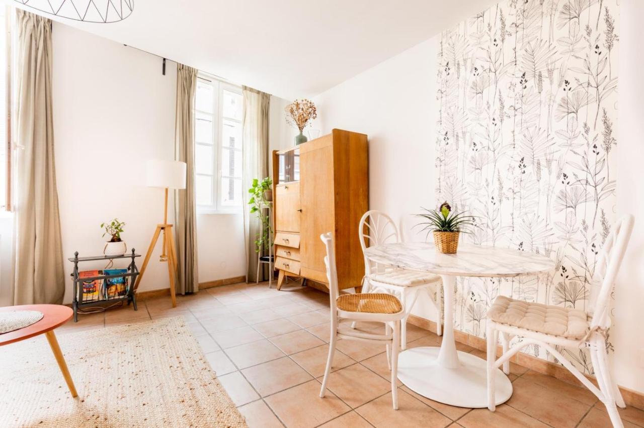 Coquet Appartement Typique Du Panier Marsella Exterior foto